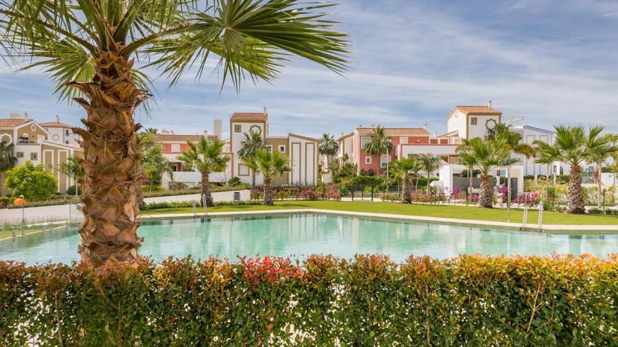 Cortijo Del Mar Resort エステポナ エクステリア 写真